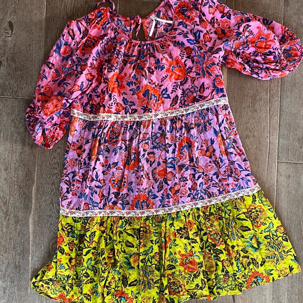 Anthropologie tiered dress loose fitting colorful